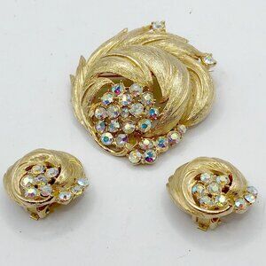 Vintage Leaf Swirl Gold Tone Aurora Borealis Brooch Earrings